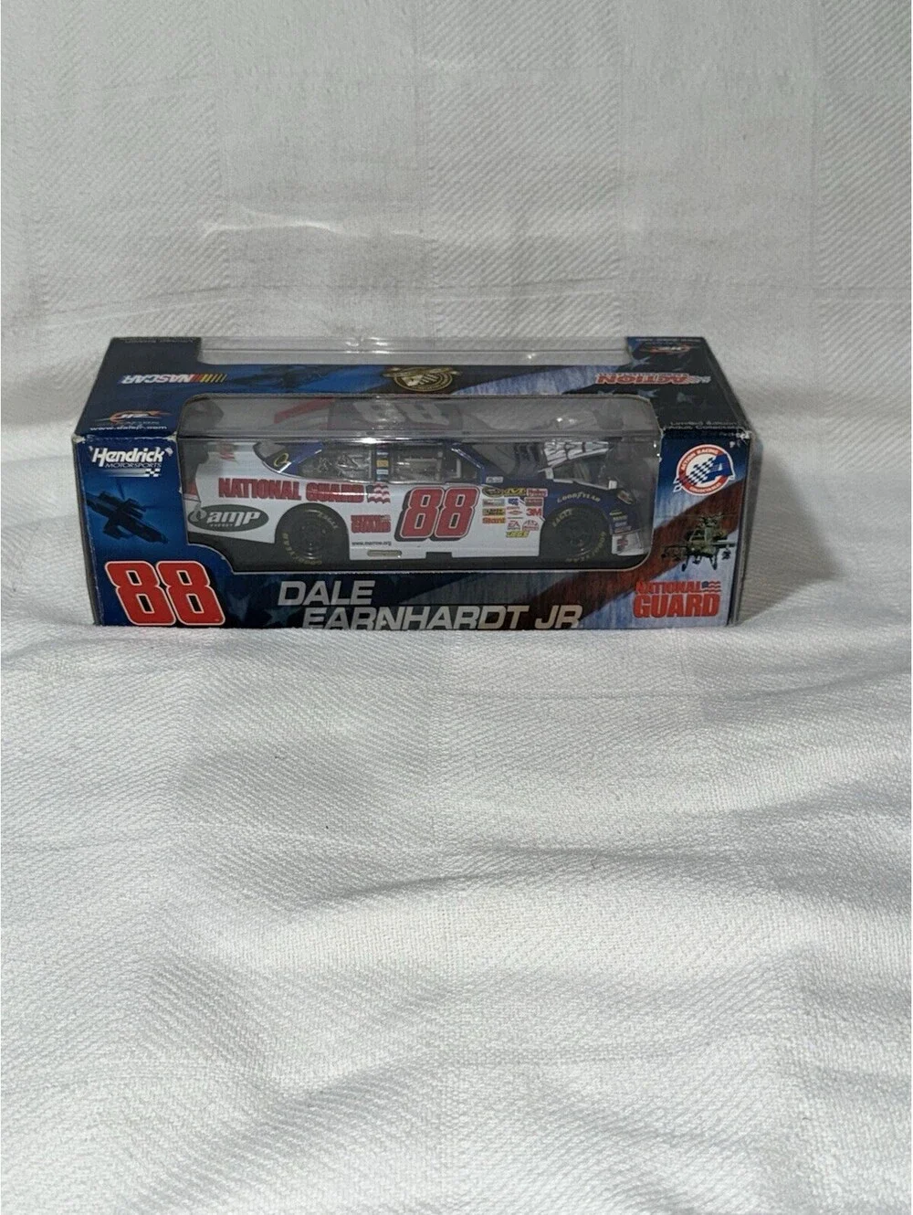 🔥 1:24 Dale Earnhardt Jr #88 National Guard Open Hood 2008 Action Brand 🔥